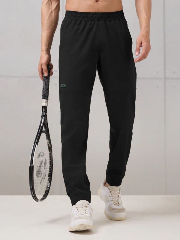 Men Solid Slim Fit Joggers